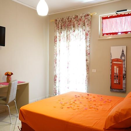 Welcome Inn Napoli Ngoại thất bức ảnh