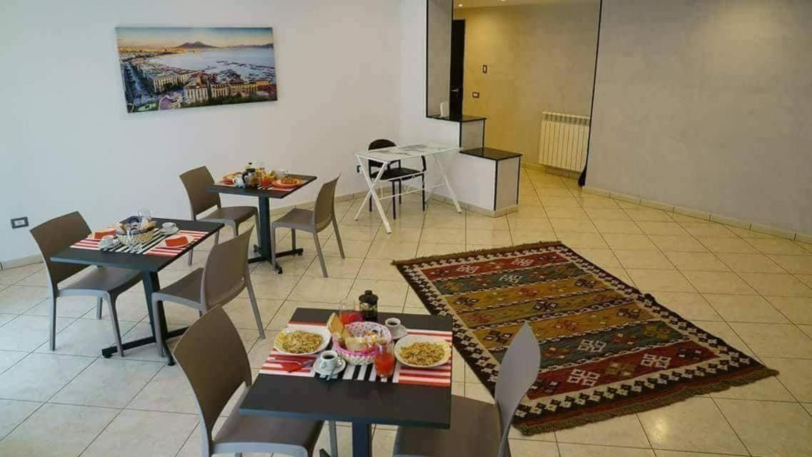 Welcome Inn Napoli Ngoại thất bức ảnh