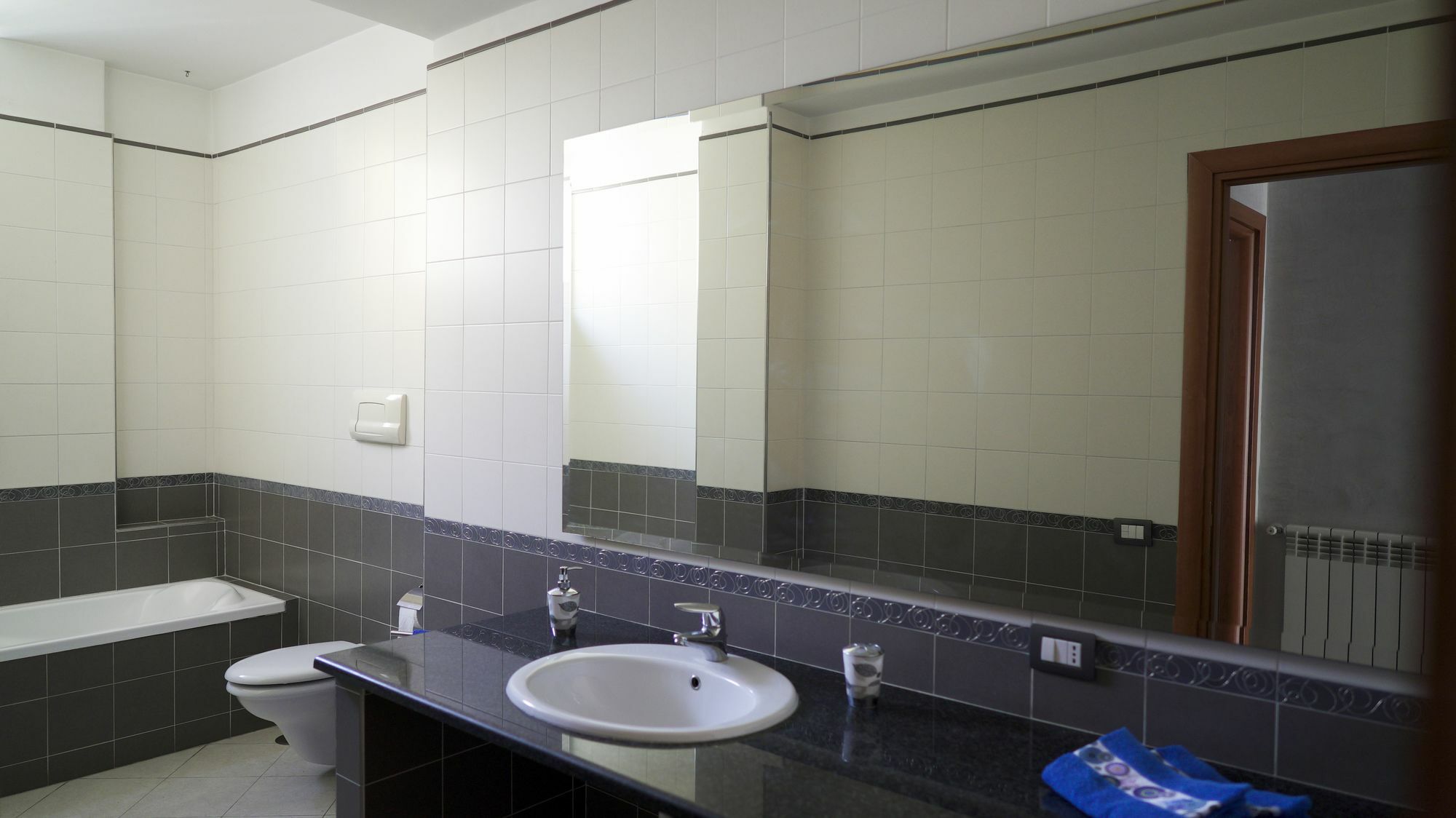 Welcome Inn Napoli Ngoại thất bức ảnh